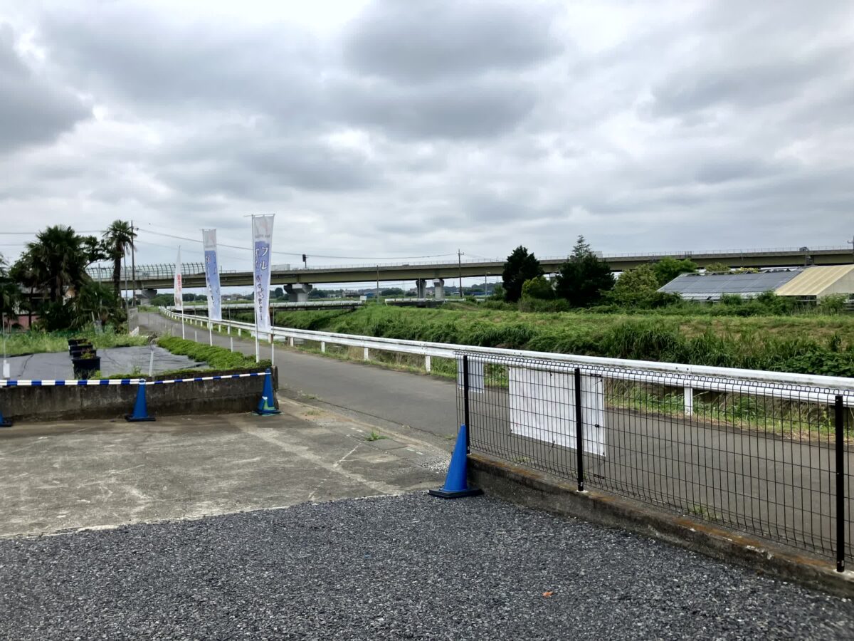 HARESORA FARMの駐車場